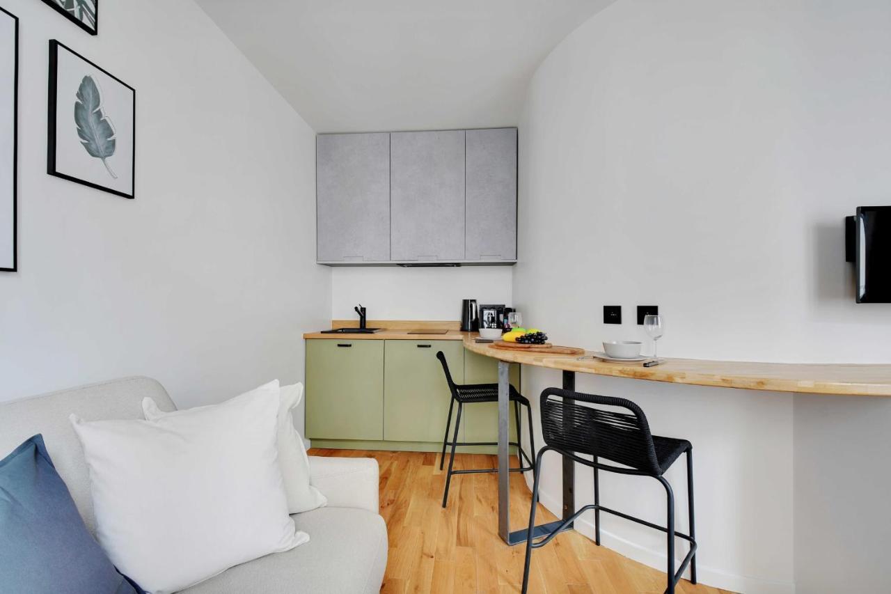 Amazing Apartment 1Br4P - Cremieux Gare De Lyon Parijs Buitenkant foto